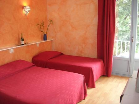 Hotel Les Mimosas Lunel  Pokój zdjęcie
